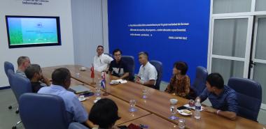 Funcionarios del Ministerio de la Construcción de la República Socialista de Vietnam visitaron en la jornada de este jueves nuestro centro de educación superior.