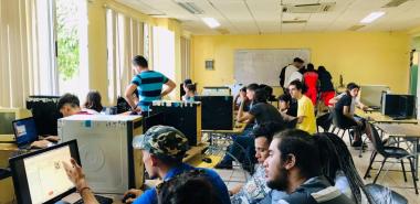 El 2.º Hackathon de Ciberseguridad de la UCI resultó otro de los eventos que prestigió la jornada.