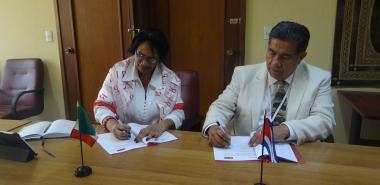 The rector of the University of Matehuala was interested in the possibility of conducting exchange programs between specialists