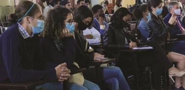 Los jóvenes tendrán diversas vías para obtener los materiales para ir avanzando en las asignaturas. 