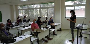 Participan los jóvenes de la UCI en el XIV Forúm de Historia.