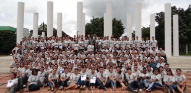 Los recién estrenados como ingenieros de la Facultad 1.
