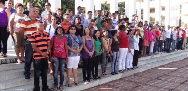 Los diputados más jóvenes de la Isla en la Plaza Mella de la UCI.