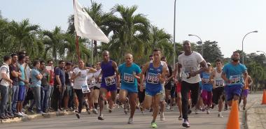 Escorpiones vencedores en maratón de los XIV Juegos Mella